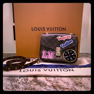 Louis Vuitton Monogram Métis Patches Pochette